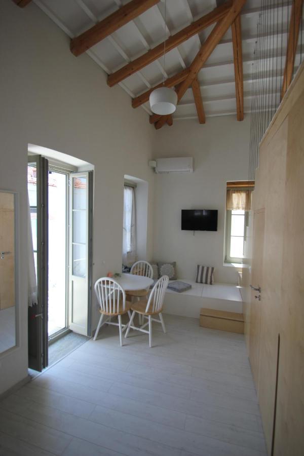 L Anima Boutique Suites Skiathos Town Exterior photo
